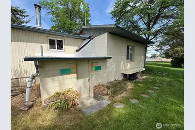 4477 Wenatchee Drive NE, Moses Lake, WA 98837 - Photo 7