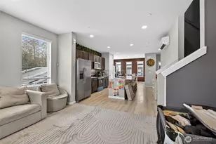 15113 40th Ave W, Lynnwood, WA 98087 - Photo 3