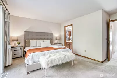 7924 129th Place SE, Newcastle, WA 98056 - Photo 17