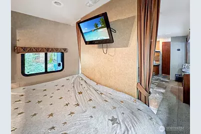 47 Wilderness Way, Deming, WA 98244 - Photo 15