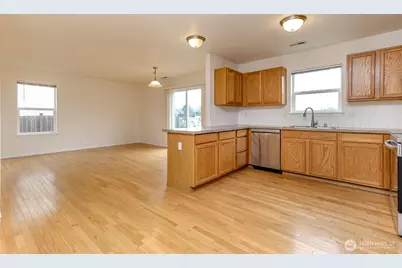 7017 179th Street Ct E, Puyallup, WA 98375 - Photo 9