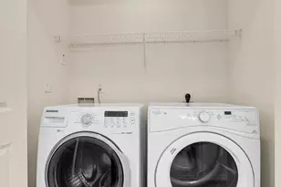 24241 SE 10th Pl, Sammamish, WA 98075 - Photo 29