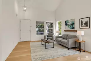 24241 SE 10th Pl, Sammamish, WA 98075 - Photo 3