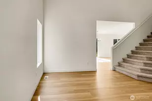 24241 SE 10th Pl, Sammamish, WA 98075 - Photo 5