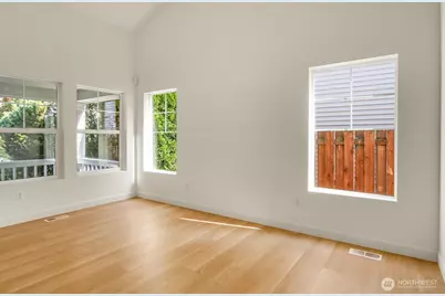 24241 SE 10th Place, Sammamish, WA 98075 - Photo 25