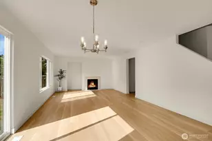 24241 SE 10th Pl, Sammamish, WA 98075 - Photo 15