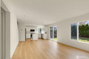 24241 SE 10th Pl, Sammamish, WA 98075 - Photo 13