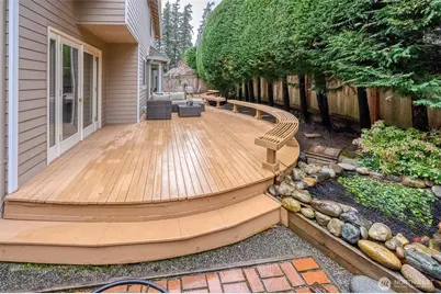 4660 244th Place SE, Sammamish, WA 98029 - Photo 27