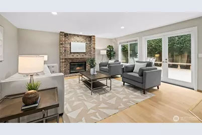 4660 244th Place SE, Sammamish, WA 98029 - Photo 9