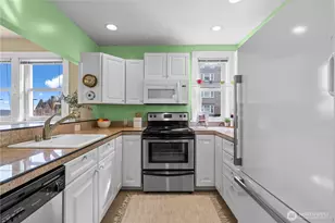 301 N Tacoma Ave, Tacoma, WA 98403 - Photo 15