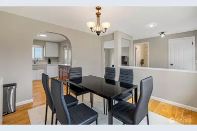 25011 S 20th Avenue SW, Des Moines, WA 98198 - Photo 13