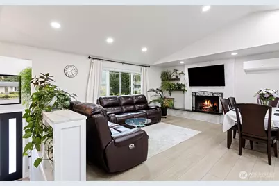 11810 SE 323rd Place, Auburn, WA 98092 - Photo 3