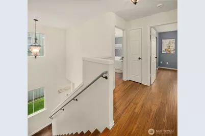 9253 Fremont Avenue N, Seattle, WA 98103 - Photo 23