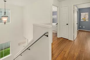 9253 Fremont Ave N, Seattle, WA 98103 - Photo 23