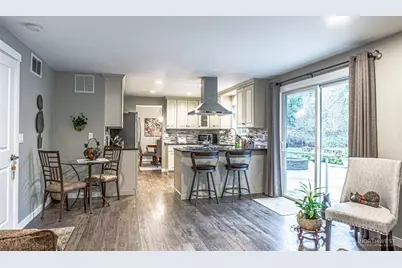 3614 West Tapps Drive E, Lake Tapps, WA 98391 - Photo 7