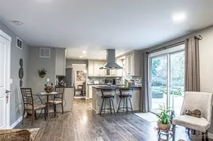 3614 W Tapps Dr E, Lake Tapps, WA 98391 - Photo 7