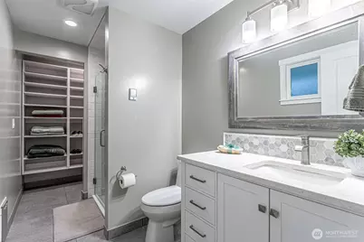 3614 West Tapps Drive E, Lake Tapps, WA 98391 - Photo 21