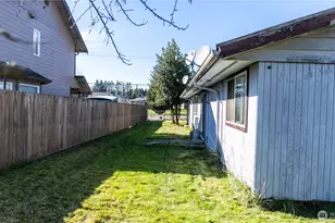 10415 10423 Golden Given Road E, Tacoma, WA 98445 - Photo 9