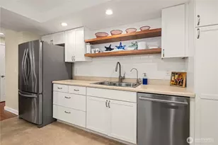 11905 93rd Ave NE, Kirkland, WA 98034 - Photo 11