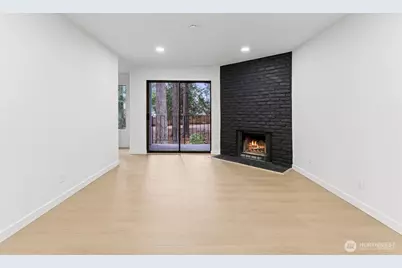 14020 Juanita Drive NE #B3, Kirkland, WA 98034 - Photo 5