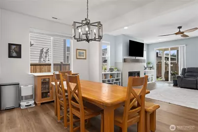 17723 127th Avenue Ct E, Puyallup, WA 98374 - Photo 9