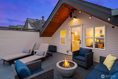 1416 6th Avenue N, Seattle, WA 98109 - Photo 15