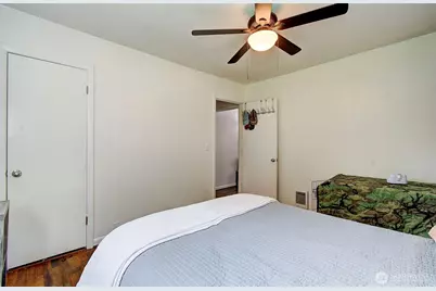 5037 Pacific Terr, Longview, WA 98632 - Photo 17