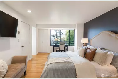 1118 Lakeview Boulevard E #100, Seattle, WA 98102 - Photo 13