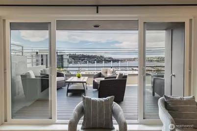 1118 Lakeview Boulevard E #100, Seattle, WA 98102 - Photo 9