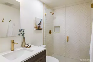 1118 Lakeview Blvd E, Seattle, WA 98102 - Photo 17