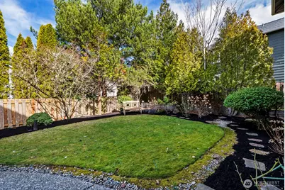 24022 SE 10th Street, Sammamish, WA 98075 - Photo 33