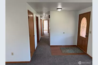 112 Jackson View Drive, Chehalis, WA 98532 - Photo 3