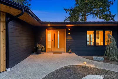 1067 Cavalero Road, Camano Island, WA 98282 - Photo 3