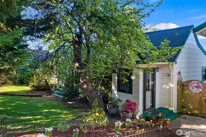 1333 East Bay Drive NE, Olympia, WA 98506 - Photo 7