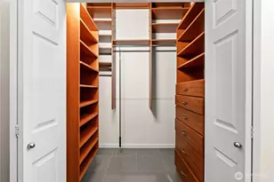 621 5th Ave N, Seattle, WA 98109 - Photo 15