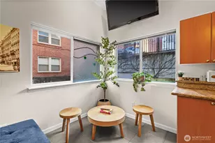 621 5th Ave N, Seattle, WA 98109 - Photo 13