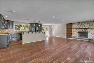 5856 190th Avenue Ct E, Lake Tapps, WA 98391 - Photo 7