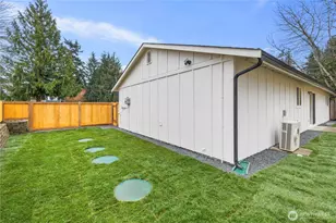 20305 108th St E, Bonney Lake, WA 98391 - Photo 37