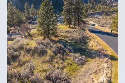 15315 Lakeview Street, Entiat, WA 98822 - Photo 21