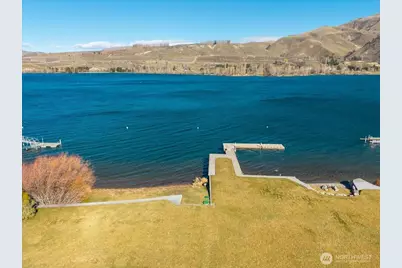 15315 Lakeview Street, Entiat, WA 98822 - Photo 31