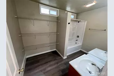 230 S 79th Street, Tacoma, WA 98408 - Photo 15