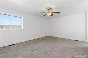 17 Washington Pl, Electric City, WA 99123 - Photo 25