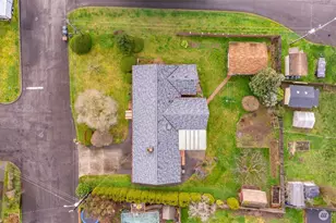 235 9th St, Washougal, WA 98671 - Photo 3