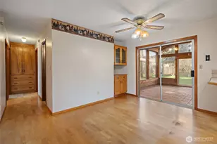 235 9th St, Washougal, WA 98671 - Photo 11