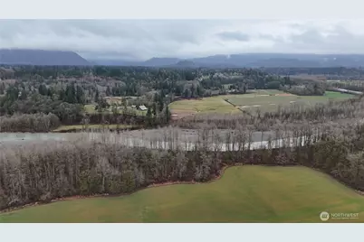 8803 E Gilman Avenue, Arlington, WA 98223 - Photo 23