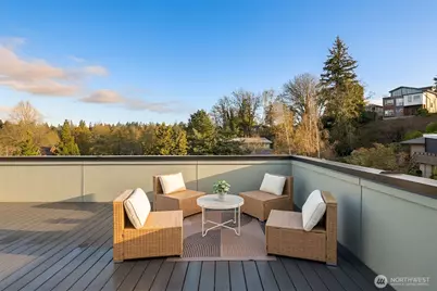 5204 Sand Point Way NE, Seattle, WA 98105 - Photo 31