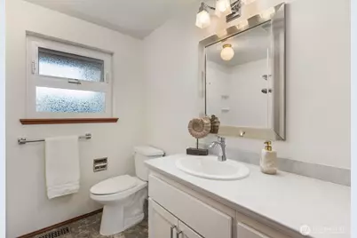 2370 McHugh Avenue, Enumclaw, WA 98022 - Photo 19