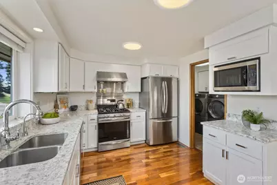 2370 McHugh Avenue, Enumclaw, WA 98022 - Photo 11