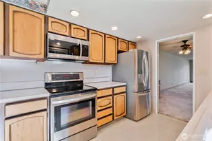 605 Peardale Ln, Longview, WA 98632 - Photo 9