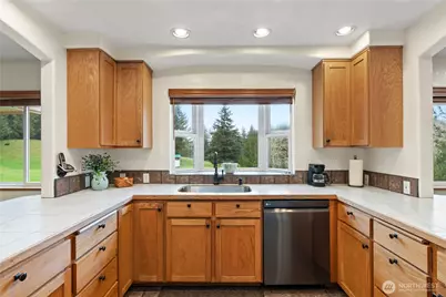 245 Joe Rocky Road, Raymond, WA 98577 - Photo 9